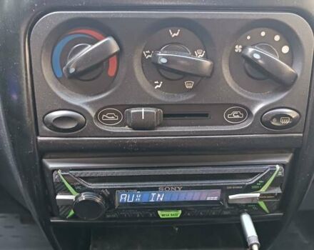 Червоний Деу Матіз, об'ємом двигуна 0.8 л та пробігом 90 тис. км за 2300 $, фото 12 на Automoto.ua