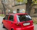Червоний Деу Матіз, об'ємом двигуна 0.8 л та пробігом 70 тис. км за 2250 $, фото 3 на Automoto.ua