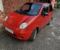 Красный Дэу Матиз, объемом двигателя 0.8 л и пробегом 105 тыс. км за 1400 $, фото 1 на Automoto.ua