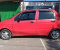 Красный Дэу Матиз, объемом двигателя 0.8 л и пробегом 141 тыс. км за 2300 $, фото 1 на Automoto.ua