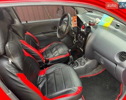 Червоний Деу Матіз, об'ємом двигуна 0.8 л та пробігом 135 тис. км за 3000 $, фото 3 на Automoto.ua