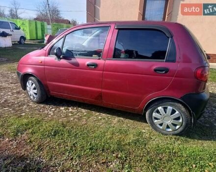 Червоний Деу Матіз, об'ємом двигуна 0.8 л та пробігом 105 тис. км за 1450 $, фото 5 на Automoto.ua
