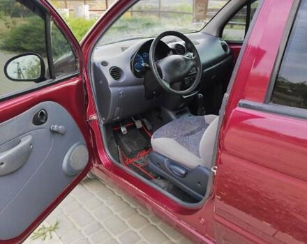 Красный Дэу Матиз, объемом двигателя 0.8 л и пробегом 124 тыс. км за 2550 $, фото 4 на Automoto.ua