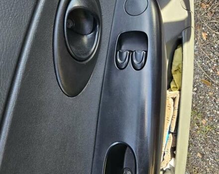 Деу Матіз 2008 у Одесі на Automoto.ua Червоний Деу Матіз, об'ємом двигуна 0.8 л та пробігом 130 тис. км за 2100 $, фото 8 на Automoto.ua