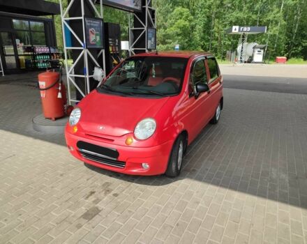 Красный Дэу Матиз, объемом двигателя 0.8 л и пробегом 140 тыс. км за 3300 $, фото 1 на Automoto.ua