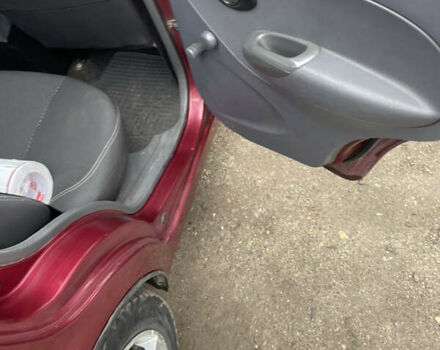 Червоний Деу Матіз, об'ємом двигуна 0.8 л та пробігом 140 тис. км за 3000 $, фото 13 на Automoto.ua