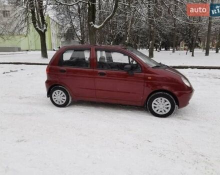 Красный Дэу Матиз, объемом двигателя 0.8 л и пробегом 160 тыс. км за 1850 $, фото 1 на Automoto.ua
