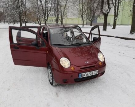 Красный Дэу Матиз, объемом двигателя 0.8 л и пробегом 160 тыс. км за 1850 $, фото 1 на Automoto.ua