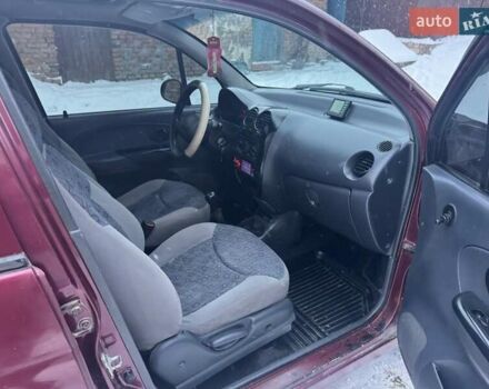Червоний Деу Матіз, об'ємом двигуна 0.8 л та пробігом 380 тис. км за 1350 $, фото 3 на Automoto.ua