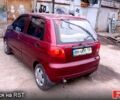 Красный Дэу Матиз, объемом двигателя 0.8 л и пробегом 141 тыс. км за 3000 $, фото 1 на Automoto.ua