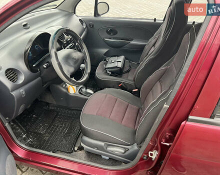 Красный Дэу Матиз, объемом двигателя 0.8 л и пробегом 65 тыс. км за 2500 $, фото 11 на Automoto.ua