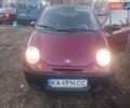 Красный Дэу Матиз, объемом двигателя 0.8 л и пробегом 143 тыс. км за 2100 $, фото 1 на Automoto.ua