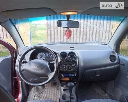 Червоний Деу Матіз, об'ємом двигуна 0.8 л та пробігом 122 тис. км за 2000 $, фото 11 на Automoto.ua