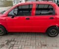 Червоний Деу Матіз, об'ємом двигуна 0.8 л та пробігом 137 тис. км за 2600 $, фото 3 на Automoto.ua
