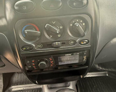 Червоний Деу Матіз, об'ємом двигуна 0.8 л та пробігом 64 тис. км за 3300 $, фото 9 на Automoto.ua