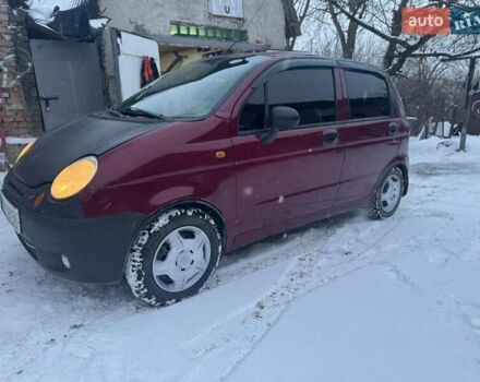 Червоний Деу Матіз, об'ємом двигуна 0.8 л та пробігом 360 тис. км за 1180 $, фото 4 на Automoto.ua