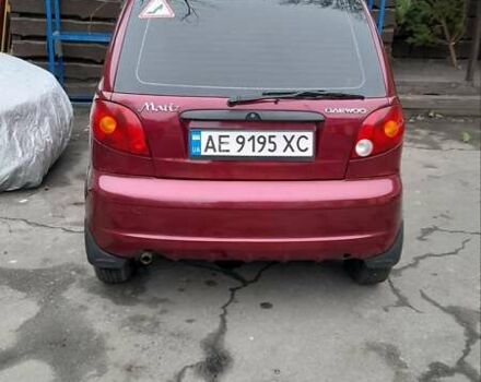 Червоний Деу Матіз, об'ємом двигуна 0.8 л та пробігом 110 тис. км за 3750 $, фото 5 на Automoto.ua