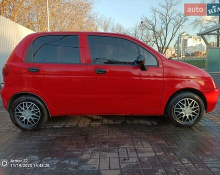 Красный Дэу Матиз, объемом двигателя 0.8 л и пробегом 74 тыс. км за 2600 $, фото 2 на Automoto.ua