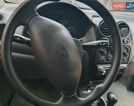 Красный Дэу Матиз, объемом двигателя 0.8 л и пробегом 70 тыс. км за 1950 $, фото 32 на Automoto.ua