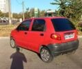 Червоний Деу Матіз, об'ємом двигуна 0.8 л та пробігом 131 тис. км за 2100 $, фото 1 на Automoto.ua