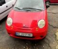 Красный Дэу Матиз, объемом двигателя 0.8 л и пробегом 140 тыс. км за 2000 $, фото 1 на Automoto.ua