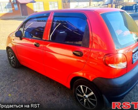 Красный Дэу Матиз, объемом двигателя 0.8 л и пробегом 80 тыс. км за 3500 $, фото 1 на Automoto.ua