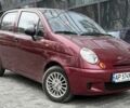 Червоний Деу Матіз, об'ємом двигуна 0.8 л та пробігом 104 тис. км за 2400 $, фото 3 на Automoto.ua