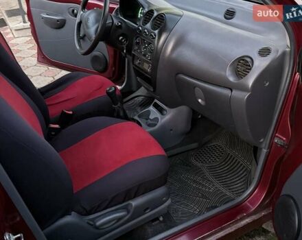 Красный Дэу Матиз, объемом двигателя 0.8 л и пробегом 44 тыс. км за 1850 $, фото 9 на Automoto.ua