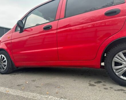 Червоний Деу Матіз, об'ємом двигуна 0.8 л та пробігом 102 тис. км за 3300 $, фото 1 на Automoto.ua