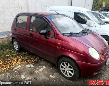 Красный Дэу Матиз, объемом двигателя 0.8 л и пробегом 0 тыс. км за 1000 $, фото 3 на Automoto.ua