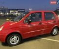 Червоний Деу Матіз, об'ємом двигуна 0.8 л та пробігом 80 тис. км за 2700 $, фото 3 на Automoto.ua