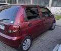 Красный Дэу Матиз, объемом двигателя 0.8 л и пробегом 250 тыс. км за 2000 $, фото 1 на Automoto.ua