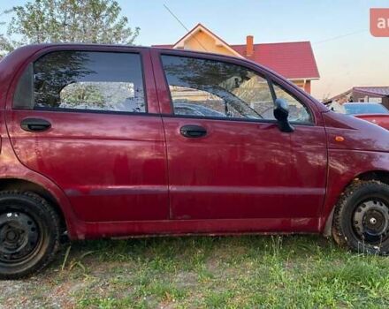Красный Дэу Матиз, объемом двигателя 0.8 л и пробегом 150 тыс. км за 2100 $, фото 1 на Automoto.ua