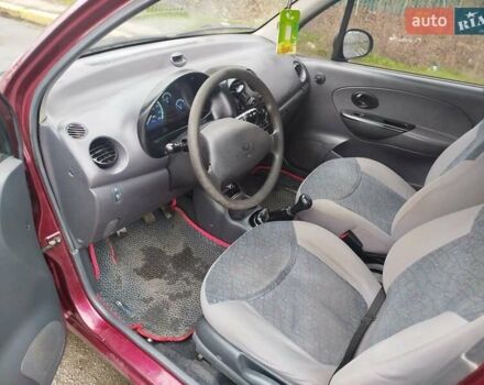Червоний Деу Матіз, об'ємом двигуна 0.8 л та пробігом 58 тис. км за 2900 $, фото 5 на Automoto.ua
