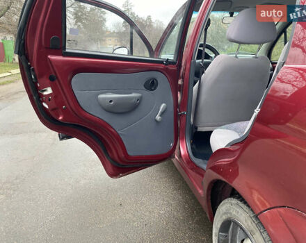 Червоний Деу Матіз, об'ємом двигуна 0.8 л та пробігом 88 тис. км за 2100 $, фото 9 на Automoto.ua