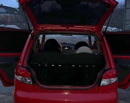 Деу Матіз 2013 у Песчанке на Automoto.ua Червоний Деу Матіз, об'ємом двигуна 0.8 л та пробігом 150 тис. км за 3200 $, фото 17 на Automoto.ua