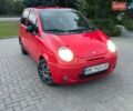 Красный Дэу Матиз, объемом двигателя 0.8 л и пробегом 190 тыс. км за 1900 $, фото 1 на Automoto.ua
