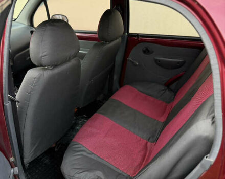 Червоний Деу Матіз, об'ємом двигуна 0.8 л та пробігом 107 тис. км за 2000 $, фото 23 на Automoto.ua