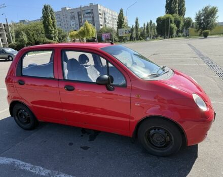 Дэу Матиз 2013 в Кременчуге на Automoto.ua Красный Дэу Матиз, объемом двигателя 0.8 л и пробегом 88 тыс. км за 2100 $, фото 3 на Automoto.ua