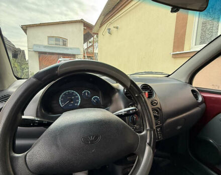 Червоний Деу Матіз, об'ємом двигуна 0.8 л та пробігом 107 тис. км за 2000 $, фото 13 на Automoto.ua