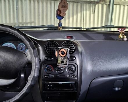 Червоний Деу Матіз, об'ємом двигуна 0.8 л та пробігом 111 тис. км за 3472 $, фото 5 на Automoto.ua