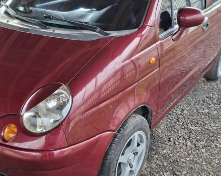 Червоний Деу Матіз, об'ємом двигуна 0.8 л та пробігом 111 тис. км за 3472 $, фото 3 на Automoto.ua