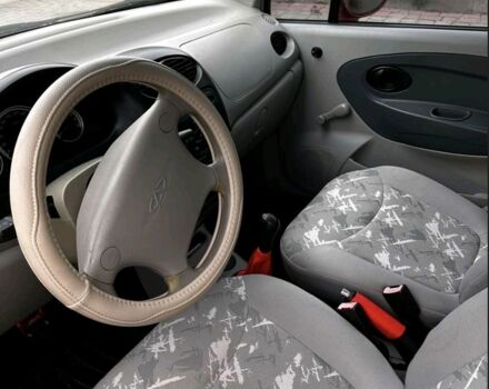 Красный Дэу Матиз, объемом двигателя 1.1 л и пробегом 90 тыс. км за 1950 $, фото 6 на Automoto.ua