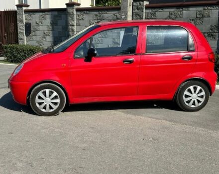 Красный Дэу Матиз, объемом двигателя 0.8 л и пробегом 100 тыс. км за 3000 $, фото 1 на Automoto.ua