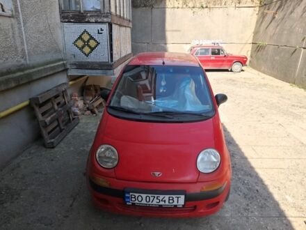 Деу Матіз 1999 у Бучаче на Automoto.ua Червоний Деу Матіз, об'ємом двигуна 0.8 л та пробігом 100 тис. км за 1800 $, фото 1 на Automoto.ua