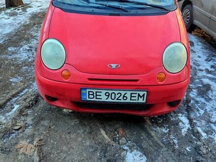 Красный Дэу Матиз, объемом двигателя 0.8 л и пробегом 140 тыс. км за 1400 $, фото 1 на Automoto.ua