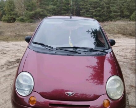 Красный Дэу Матиз, объемом двигателя 0.8 л и пробегом 135 тыс. км за 1987 $, фото 1 на Automoto.ua