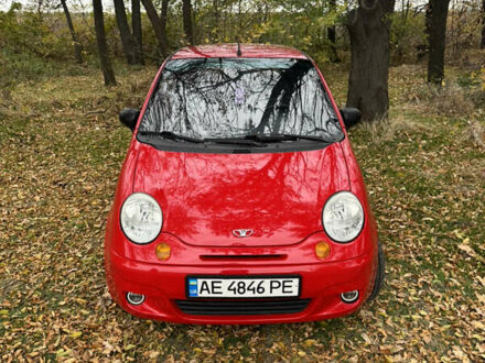 Деу Матіз 2006 у Дніпро (Дніпропетровську) на Automoto.ua Червоний Деу Матіз, об'ємом двигуна 0.8 л та пробігом 146 тис. км за 2600 $, фото 1 на Automoto.ua