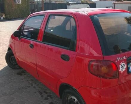 Красный Дэу Матиз, объемом двигателя 0.8 л и пробегом 100 тыс. км за 1700 $, фото 1 на Automoto.ua