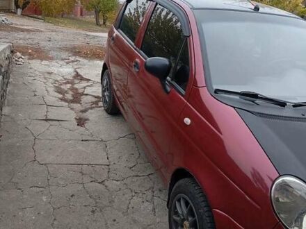 Красный Дэу Матиз, объемом двигателя 0.8 л и пробегом 120 тыс. км за 2000 $, фото 1 на Automoto.ua